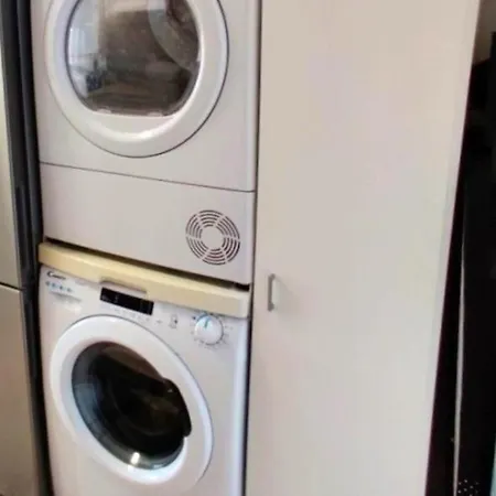 Piso Cerca Playa Con 2 Duchas Y 5 Aires Acondicionados Apartamento Almería